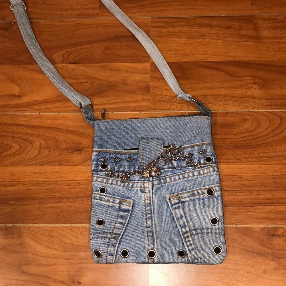Jean crossbody